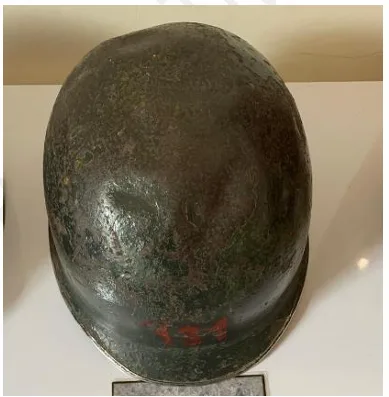 Foto HELM SERAT KARBON TNI